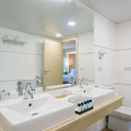 Portocobo Hotel