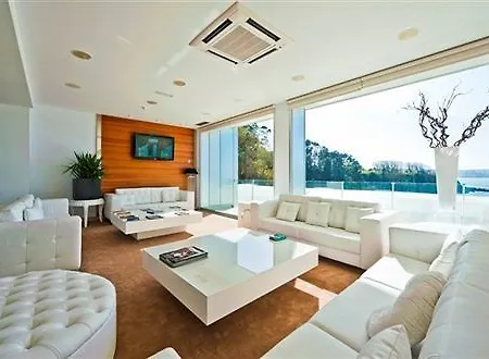 Hotel Portocobo 4*